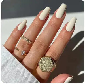 24Pcs Nude Pink Short Round Press-On Nails