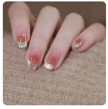 24Pcs Nude Pink Short Round Press-On Nails